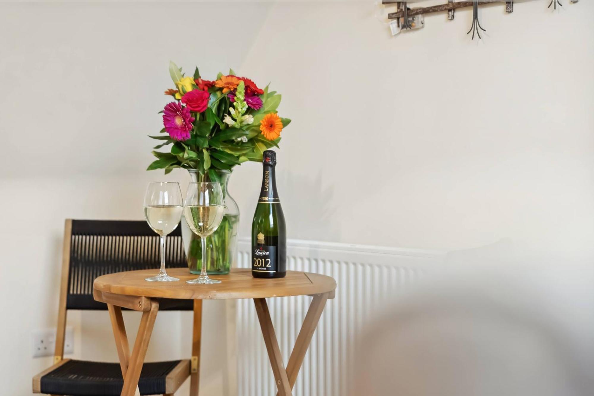 Beautiful Country Apartment, Rated Exceptional Coventry Extérieur photo